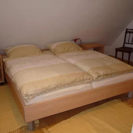 Zum Schwarzen Stiefel- Atelierhaus * Rankwitz