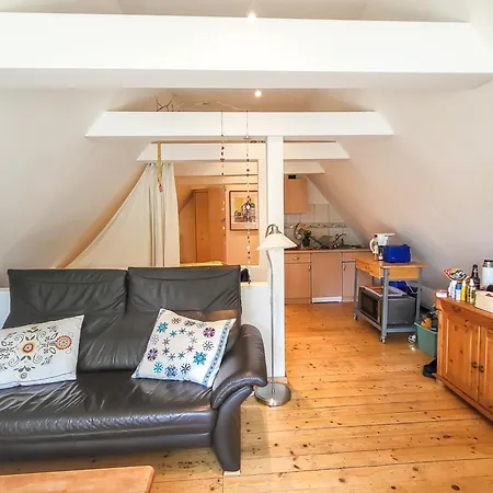 Zum Schwarzen Stiefel- Atelierhaus דירה *